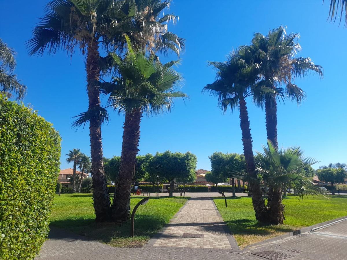 Sun House Sicily Apartman Mascali Kültér fotó
