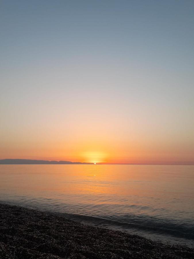 Sun House Sicily Apartman Mascali Kültér fotó